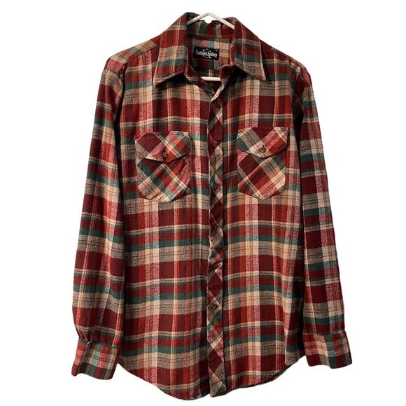 Northwest Territory Plaid Flannel Button Up Collared Shirt Size Medium - Picture 1 of 11